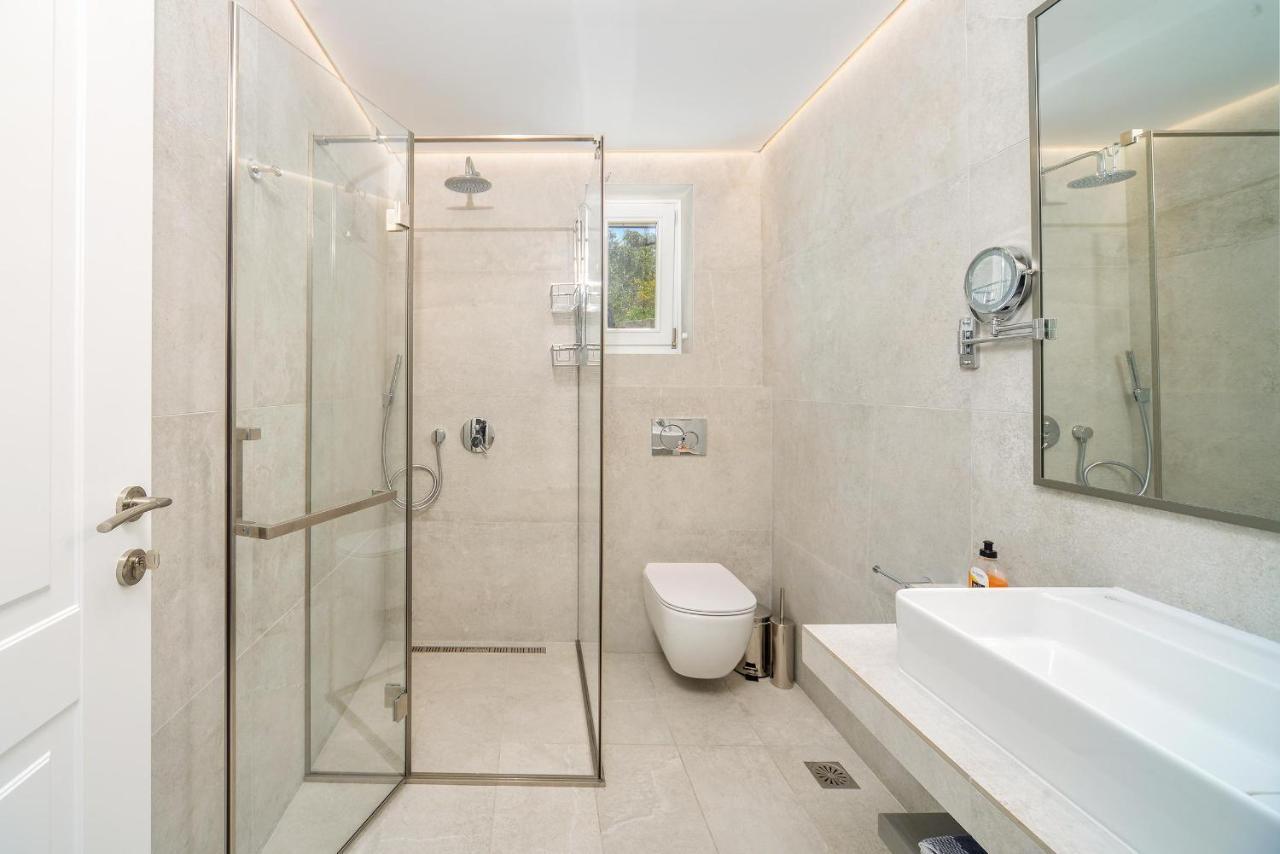 Paxos Luxury Living Junior Suites 盖奥斯 外观 照片