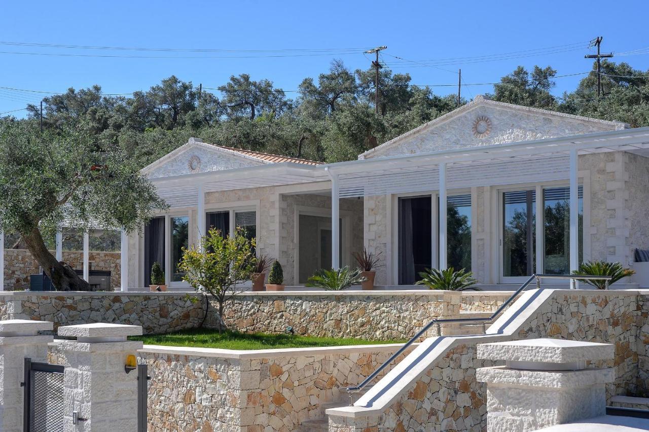 Paxos Luxury Living Junior Suites 盖奥斯 外观 照片