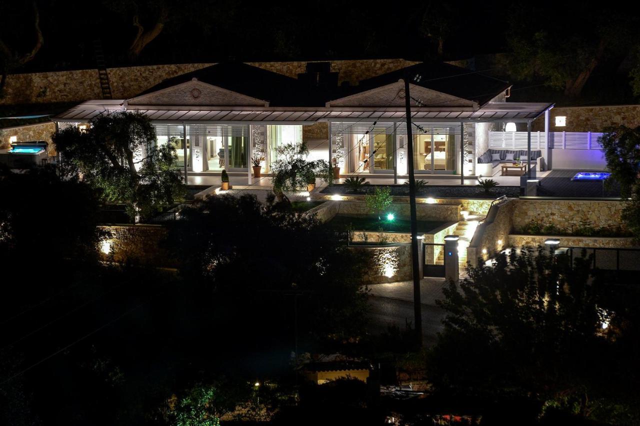 Paxos Luxury Living Junior Suites 盖奥斯 外观 照片