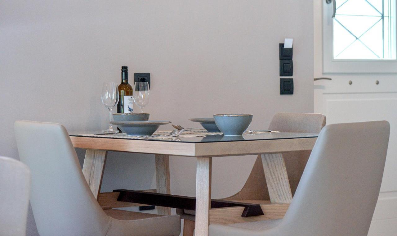 Paxos Luxury Living Junior Suites 盖奥斯 外观 照片
