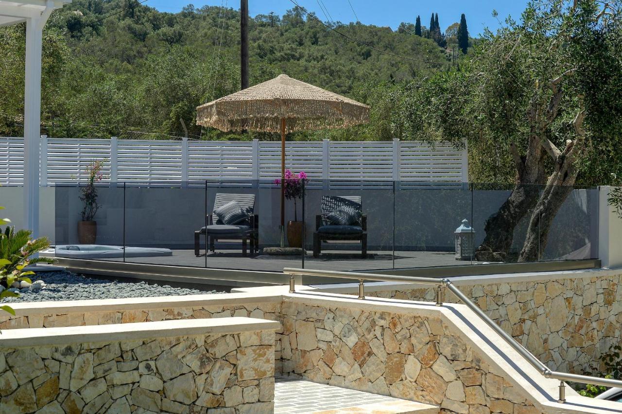 Paxos Luxury Living Junior Suites 盖奥斯 外观 照片