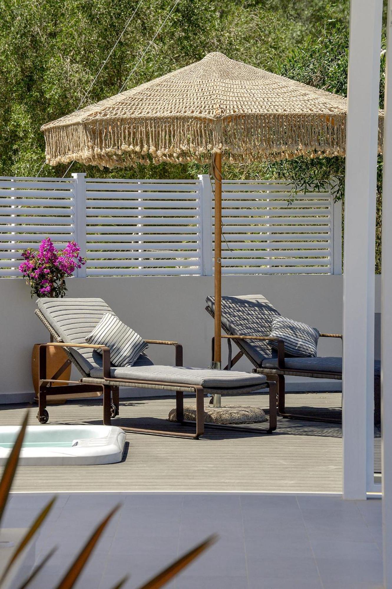 Paxos Luxury Living Junior Suites 盖奥斯 客房 照片